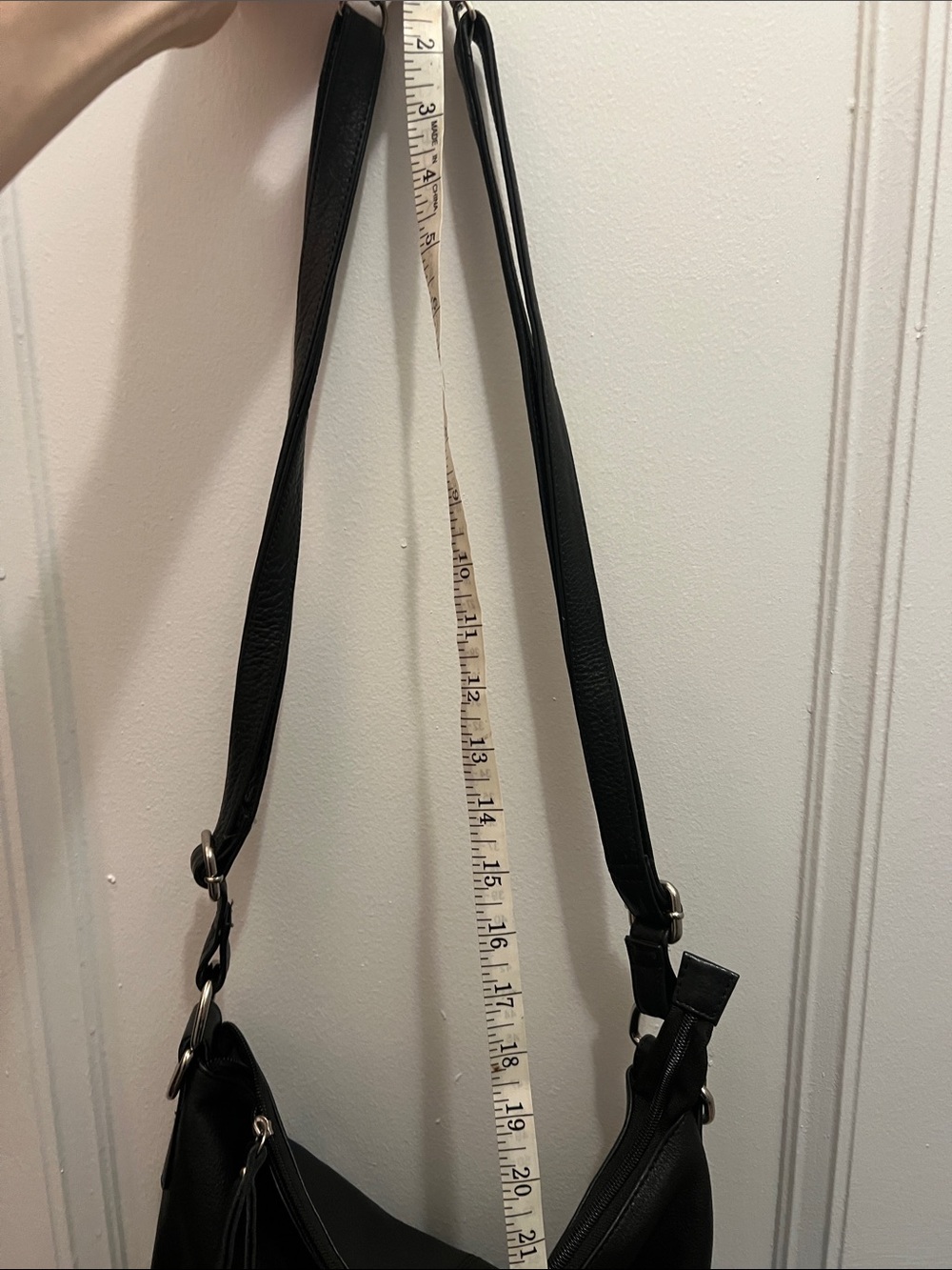 Tano Black Leather Hobo Shoulder Bag - Picture 9 of 9